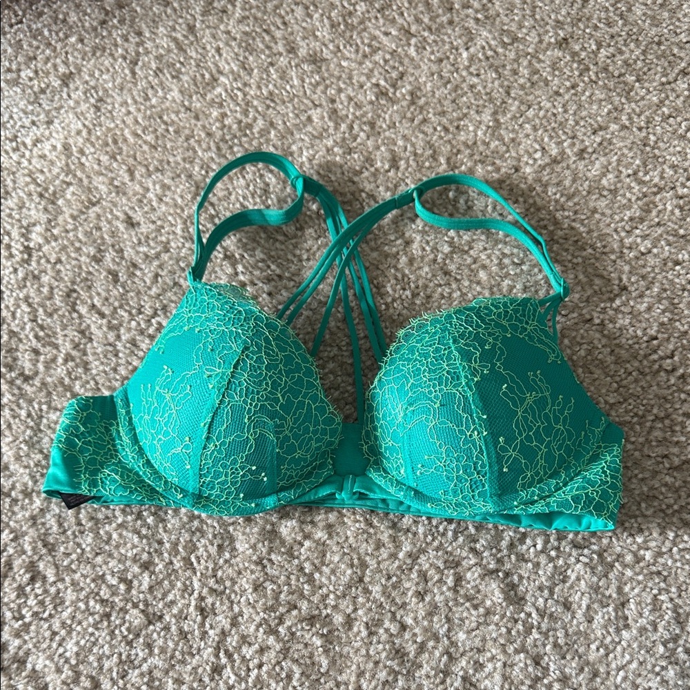 Victoria's Secret Teal Green w/ lime green accents Lace Bra w strappy straps